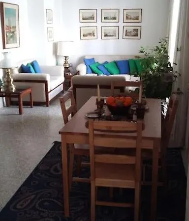 Apartment Floor Seaside *