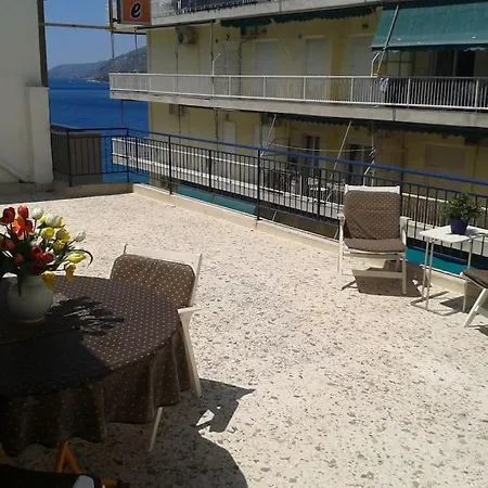 Floor Seaside Apartman